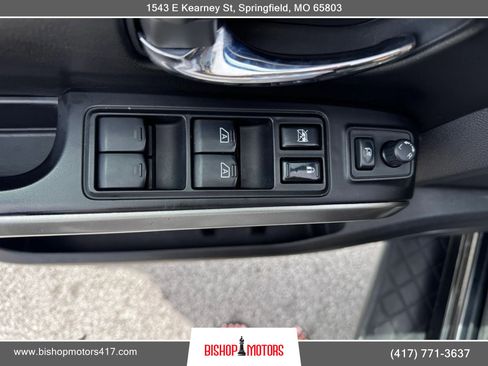 Used 2015 Nissan Armada Platinum w/ 2nd Row Captain Seat Package AWD/4WD image 25