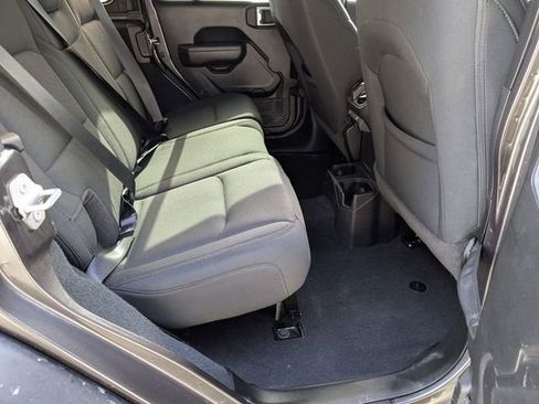 Certified 2022 Jeep Wrangler Unlimited Sport S image 24