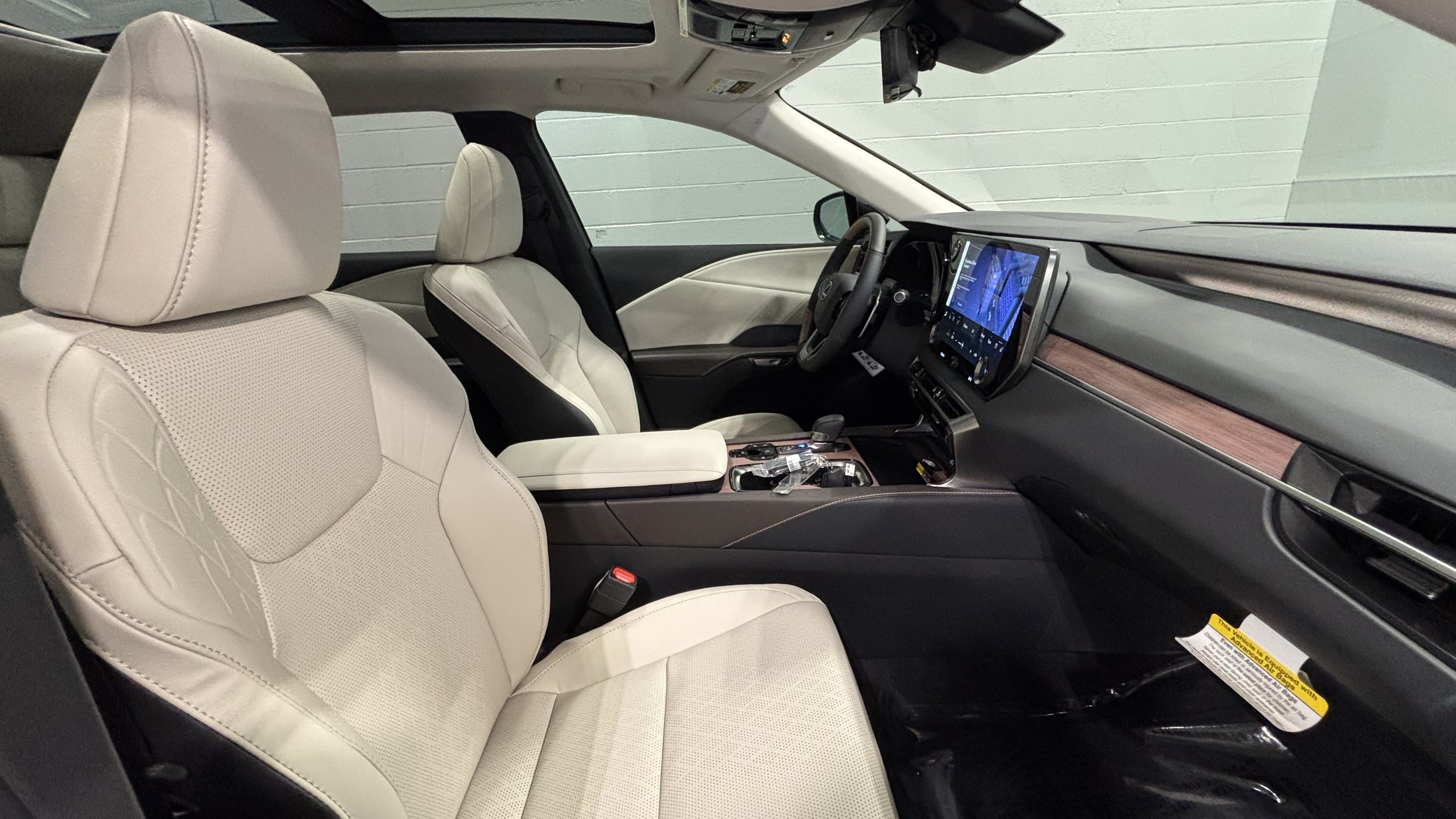 New 2026 Lexus RX 350h AWD/4WD image 42