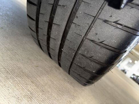 Used 2019 BMW M4 Convertible w/ Competition Package image 37