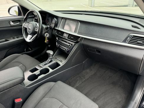 Used 2019 Kia Optima LX w/ LX Premium Package image 5