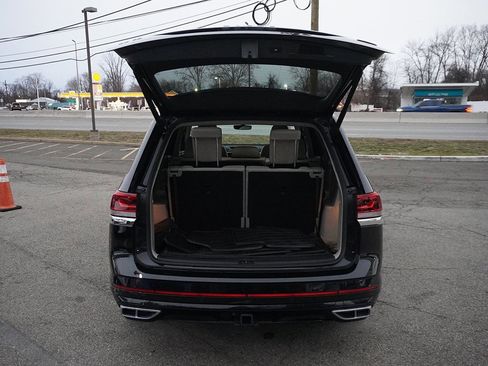 Used 2021 Volkswagen Atlas SE w/ Panoramic Sunroof Package image 21