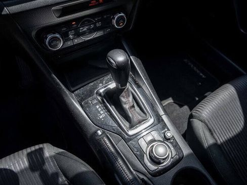 Used 2014 MAZDA MAZDA3 i Touring w/ Technology Package FWD image 15