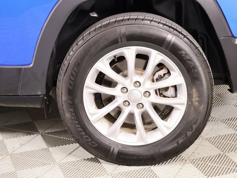 Used 2022 Jeep Cherokee Latitude Lux image 18