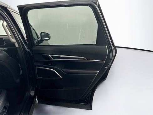 Used 2025 Kia Telluride S AWD/4WD image 33