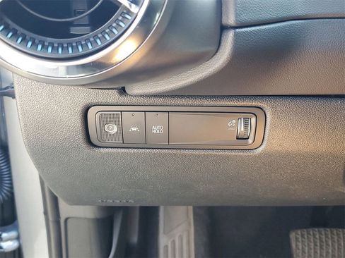 New 2026 Chevrolet Equinox EV LT image 27