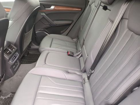 Used 2025 Audi Q8 Premium Plus AWD/4WD image 20