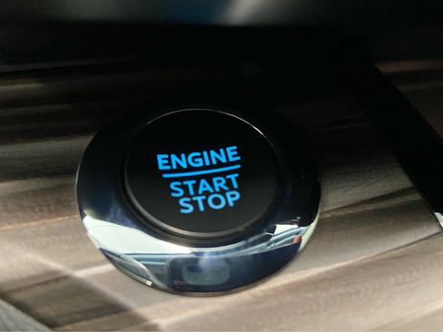 Used 2022 Ford Explorer Limited w/ Equipment Group 301A image 47