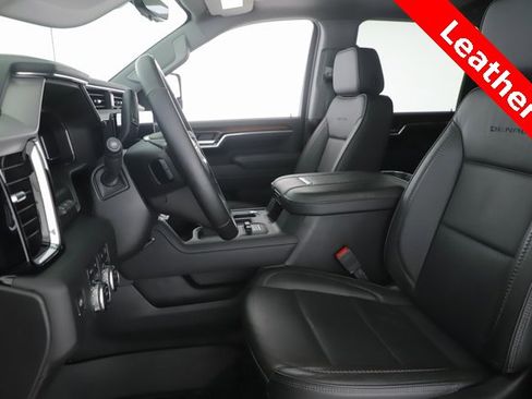 Used 2025 GMC Sierra 2500 Denali w/ Denali Reserve Package image 17