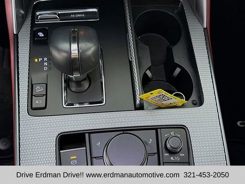 Used 2025 MAZDA CX-70 Plug-In Hybrid w/ Premium Plus image 19