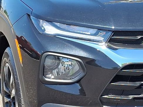 Certified 2023 Chevrolet TrailBlazer LT w/ Convenience Package AWD/4WD image 9