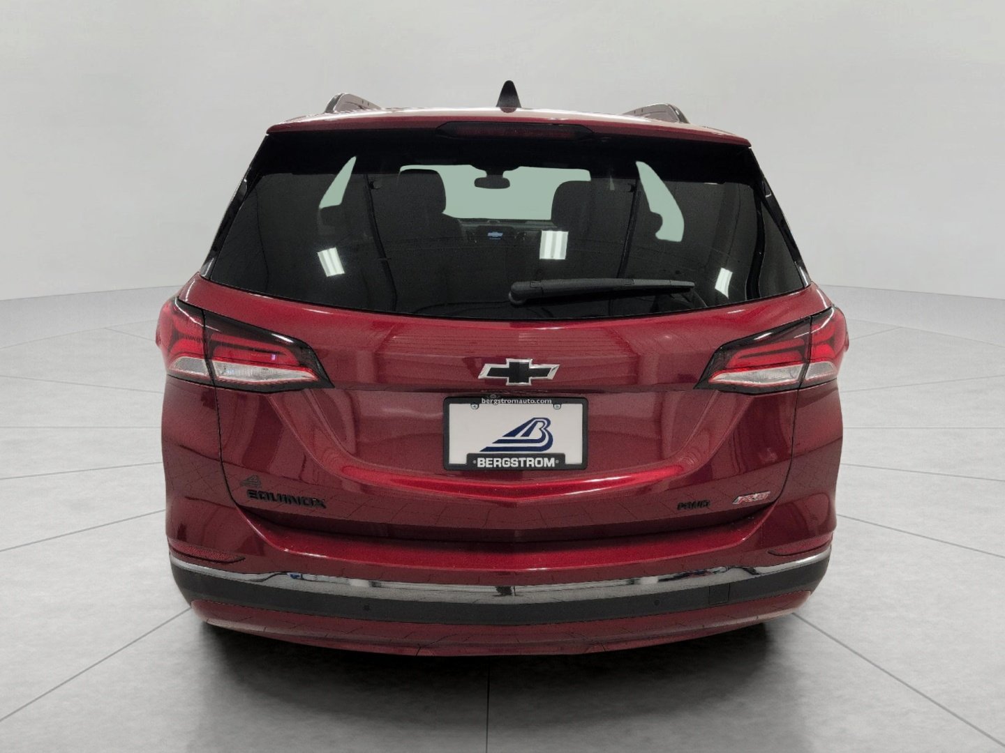 Certified 2022 Chevrolet Equinox RS w/ Infotainment Package AWD/4WD image 24