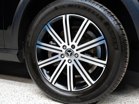 Certified 2026 Mercedes-Benz GLE 350 4MATIC image 11
