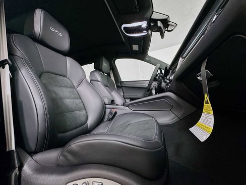 New 2026 Porsche Macan GTS AWD/4WD image 29