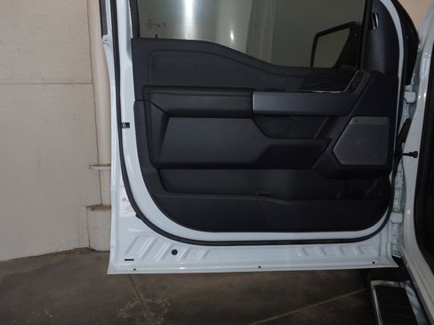 New 2025 Ford F150 Lariat w/ Equipment Group 501A Mid image 36