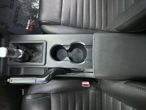Used 2006 Ford Mustang GT Premium RWD image 31