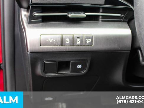 Used 2025 Hyundai Kona SE FWD image 29