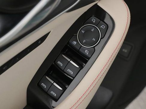 Used 2025 Cadillac CT5 V w/ Technology Package image 20