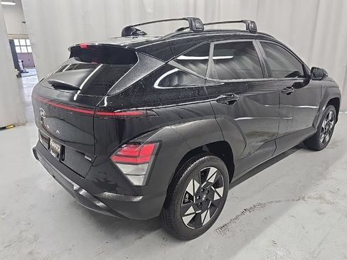 Certified 2024 Hyundai Kona SEL AWD/4WD image 6