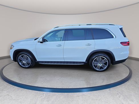 New 2026 Mercedes-Benz GLS 450 4MATIC image 8