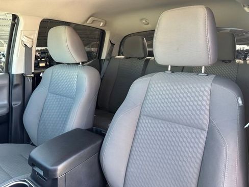 Used 2021 Toyota Tacoma SR5 image 13