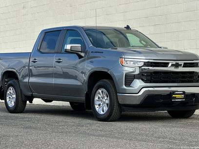 Used 2025 Chevrolet Silverado 1500 LT w/ LPO, Dark Essentials Package