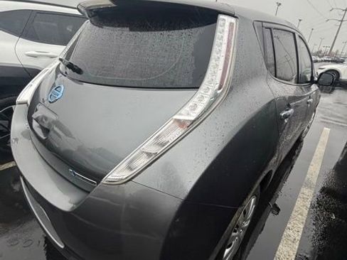 Used 2015 Nissan Leaf S image 7