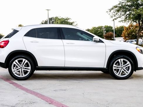 Used 2019 Mercedes-Benz GLA 250 w/ Convenience Package image 7