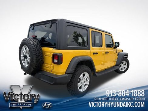 Used 2019 Jeep Wrangler Unlimited Sport S AWD/4WD image 5