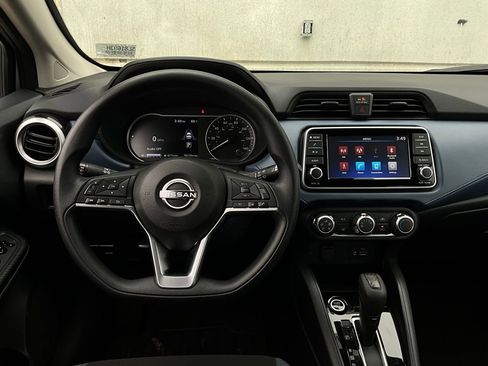 Used 2025 Nissan Versa SV image 13