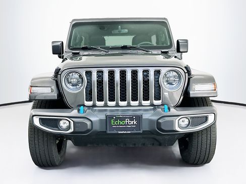 Used 2023 Jeep Wrangler Unlimited Sahara w/ Cold Weather Group AWD/4WD image 2