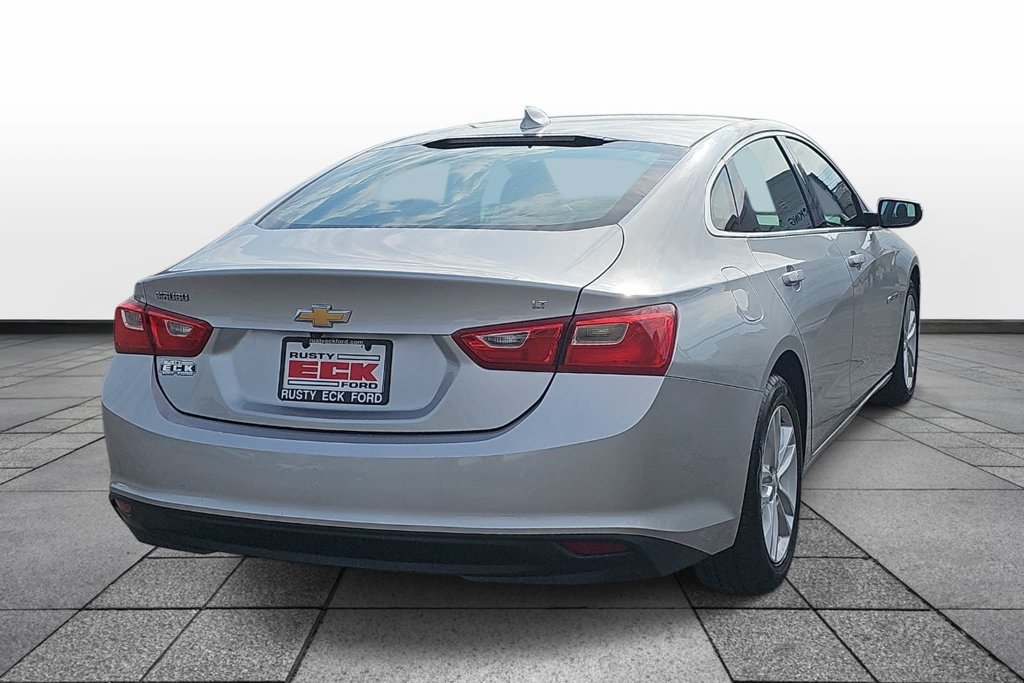 Used 2018 Chevrolet Malibu LT FWD image 5