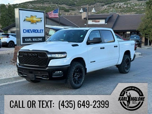 Used 2025 RAM 1500 Warlock AWD/4WD image 1