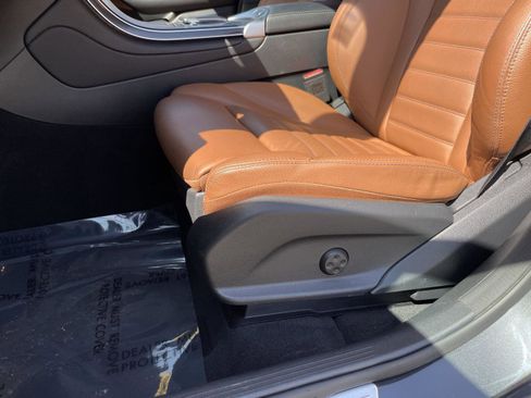 Used 2022 Mercedes-Benz GLC 43 AMG 4MATIC image 10