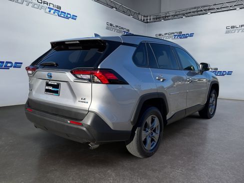 Used 2023 Toyota RAV4 LE image 5