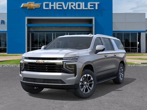 New 2026 Chevrolet Suburban LS RWD image 6