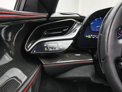 Certified 2023 Ferrari SF90 Spider image 38