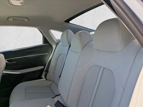 New 2026 Hyundai Sonata SE image 18