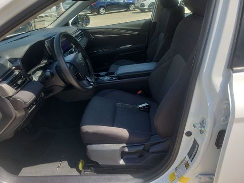 Certified 2025 Toyota Camry LE FWD image 15