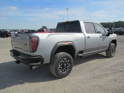 New 2026 GMC Sierra 2500 AT4X AWD/4WD image 5