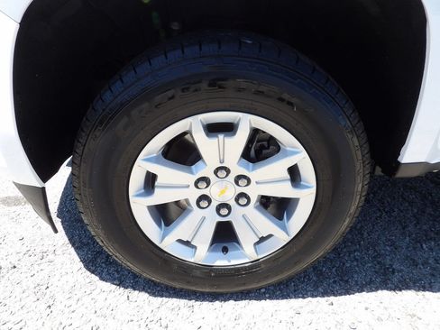 Used 2022 Chevrolet Colorado LT w/ Fleet Safety Package RWD image 43