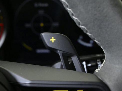 Used 2024 Porsche 911 GT3 image 25