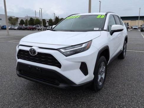 Certified 2025 Toyota RAV4 XLE AWD/4WD image 8