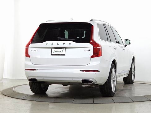 Used 2016 Volvo XC90 T6 Inscription w/ Vision Package image 10