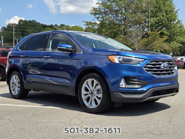 Used 2023 Ford Edge Titanium w/ Cargo Accessory Package AWD/4WD image 7