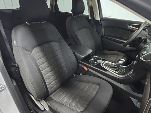 Used 2017 Ford Edge SEL AWD/4WD image 18