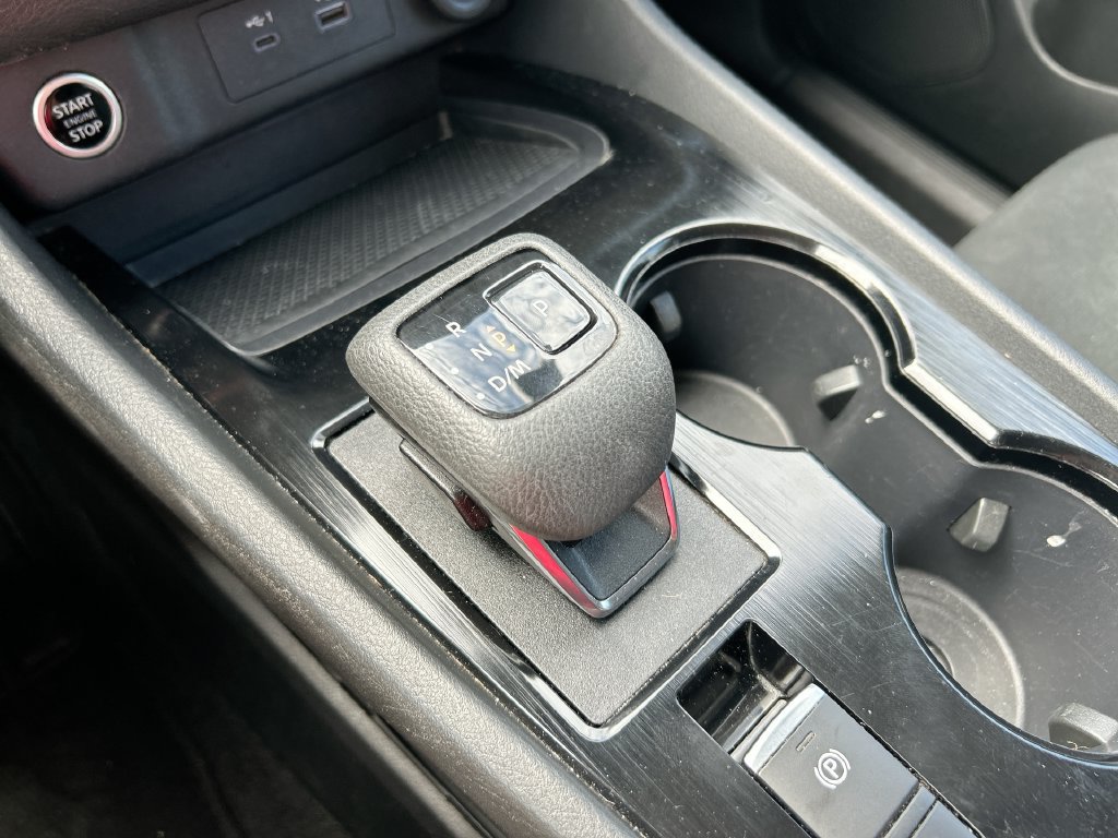 Used 2023 Nissan Rogue S AWD/4WD image 25