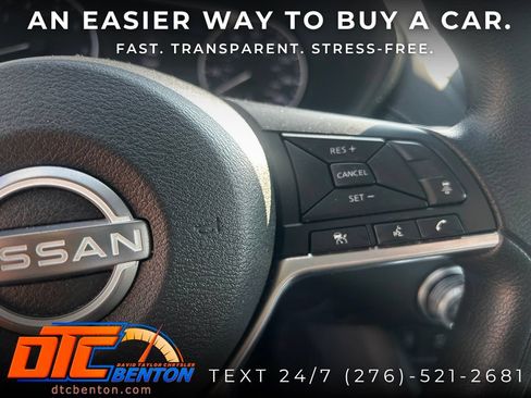 Used 2024 Nissan Sentra SV FWD image 17