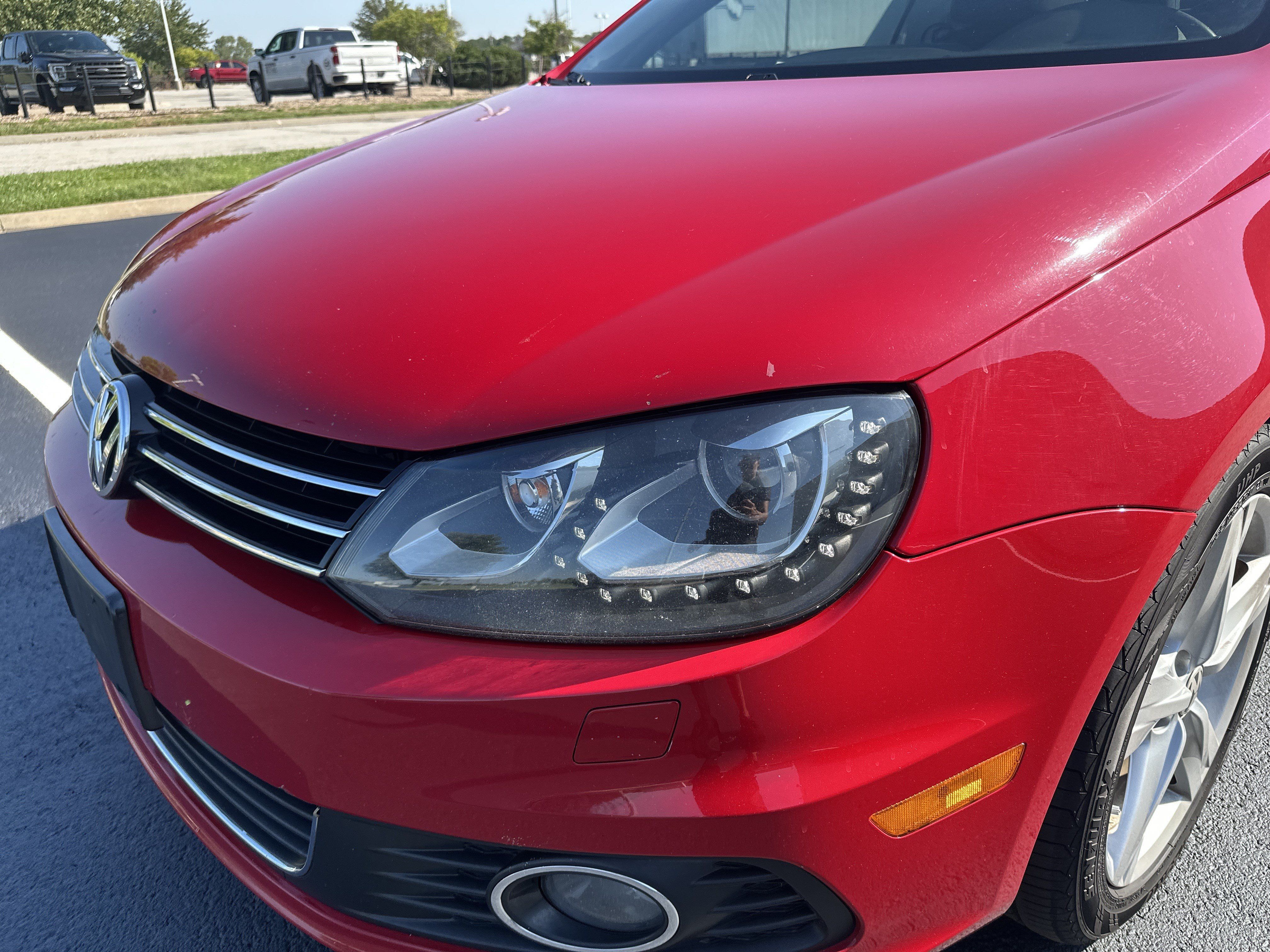 Used 2012 Volkswagen Eos Lux FWD image 6