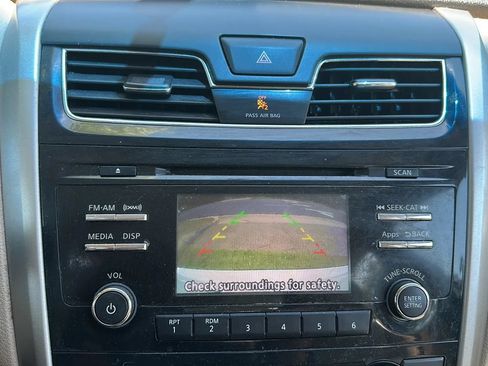 Used 2015 Nissan Altima 2.5 SV FWD image 36